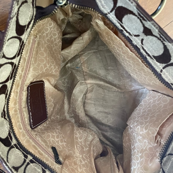 Coach purse - Picture 6 of 7